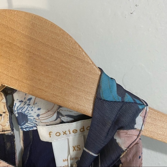 Foxiedox Brylee Halter Blouse, New with Tags - Picture 4 of 5